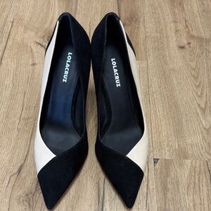 Lola Cruz Eliseo’s Pumps. Size 37 NWOB Light Beige/Black